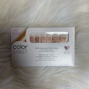 COLOR STREET - COMING UP ROSE GOLD
